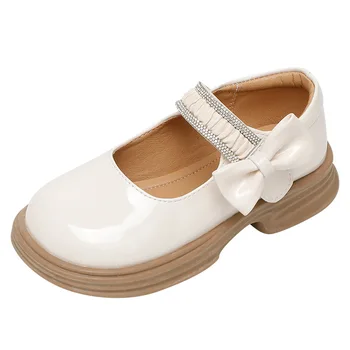 15-22 см, брендовые модельные туфли маленькой принцессы из лакированной кожи для вечеринки, свадьбы, однотонные кружевные туфли-бабочки с жемчугом, детские туфли на плоской подошве для девочек